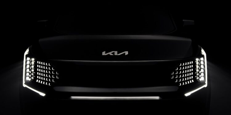 Kia Reveals Exterior of Upcoming EV9 SUV Ahead of World Premiere This Month [Videos]