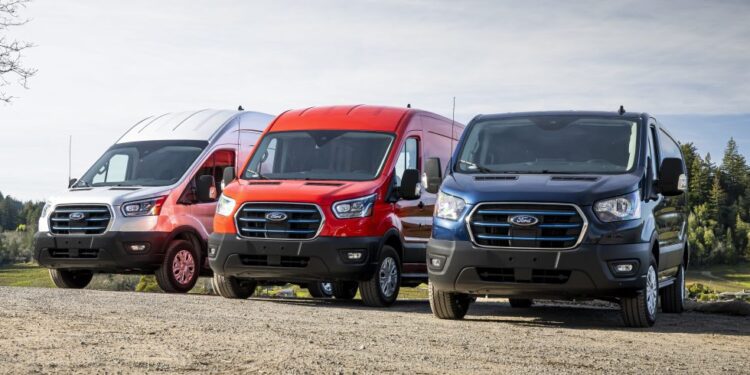 US Postal Service Awards Ford Contract for 9,250 Electric E-Transit Mail Trucks