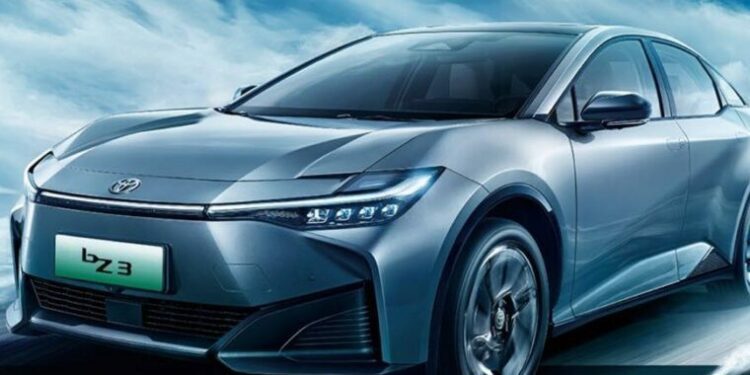 Toyota Unveils bZ3 Electric Sedan Powered by BYD Powertrain