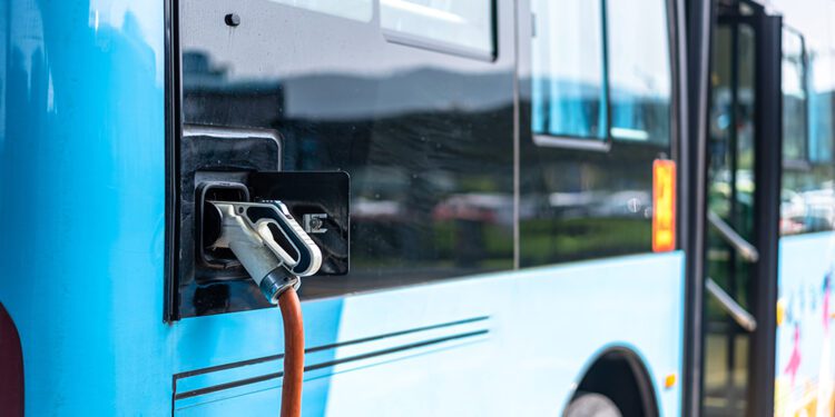 Fermata Energy and Phoenix Motorcars Enable Vehicle-to-Grid Capability for Electric Buses and Trucks