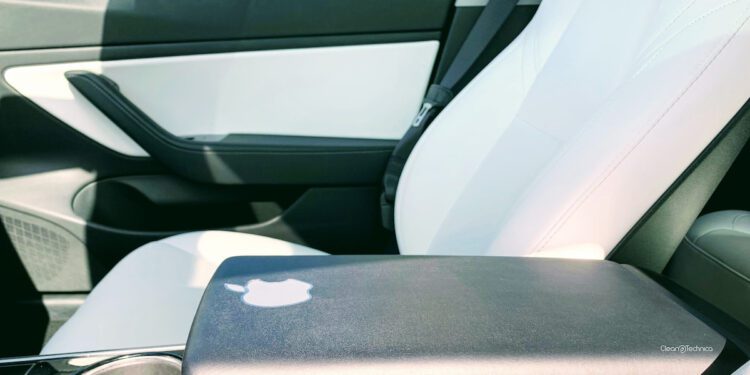 Apple Car Pushed Back To 2028. Autonomous Driving? Forget About It! – CleanTechnica