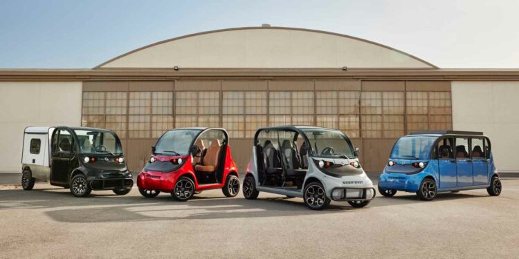 On National Golf Cart Day (seriously), here’s 10 ways they beat cars