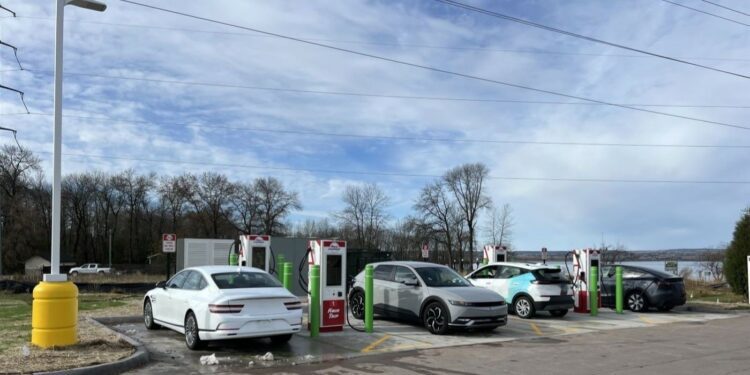 Wisconsin’s first 3 NEVI-funded EV fast charging stations are open